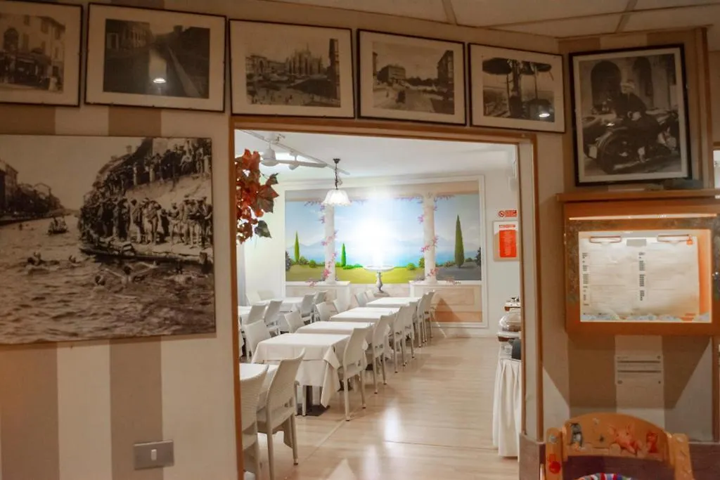 Eco Hotel Milano & Bioriso Restaurant  Milan