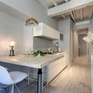 Apartment Jake & Francis By Mamo