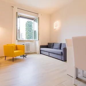 Apartment Isola