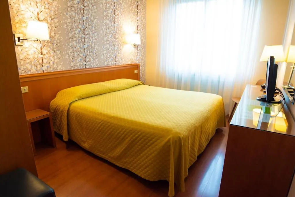 Eco Hotel Milano & Bioriso Restaurant
