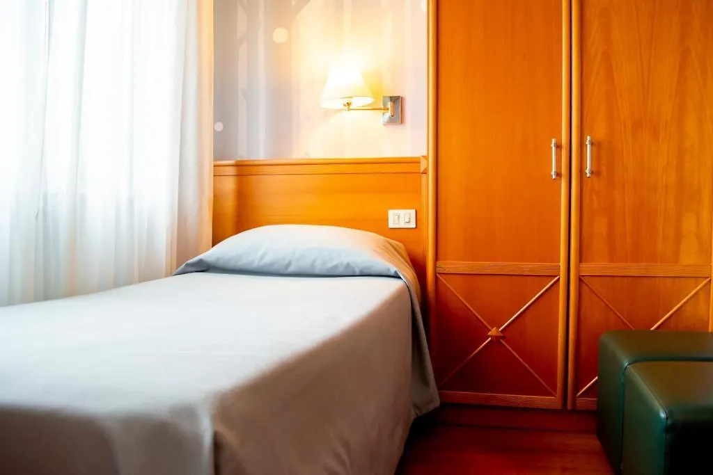 Eco Hotel Milano & Bioriso Restaurant