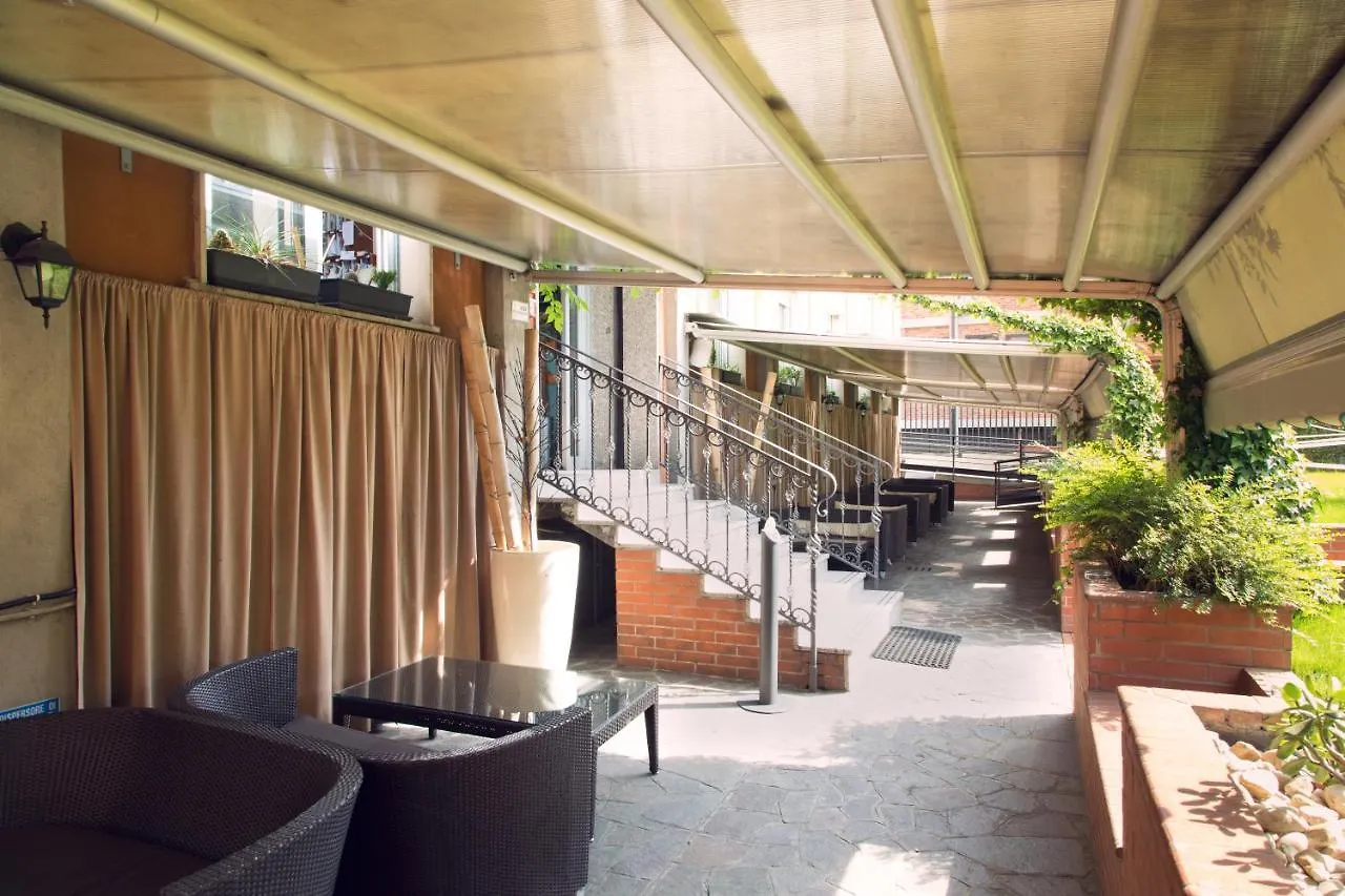 Eco Hotel Milano & Bioriso Restaurant